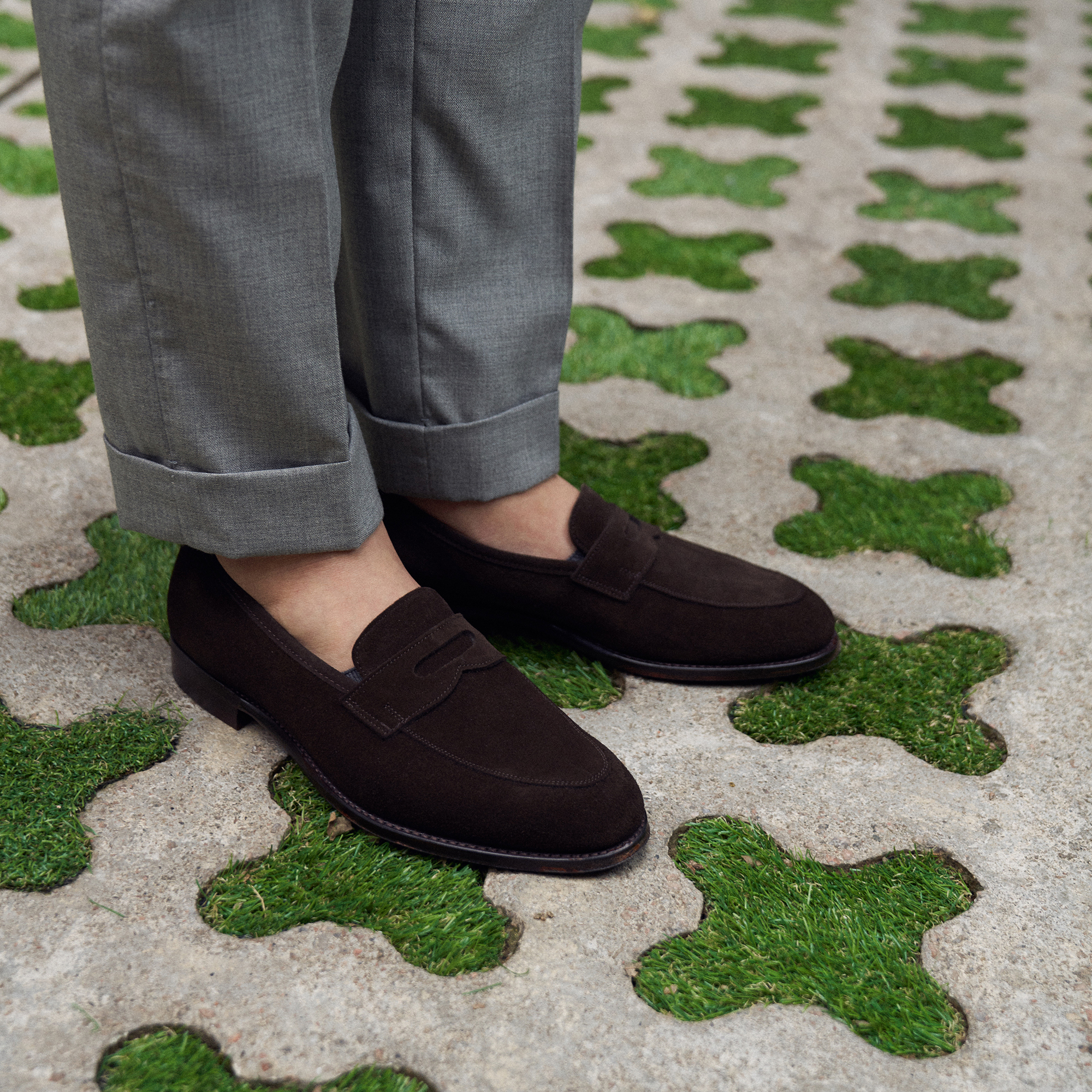 ローファー・オックスフォード aeyde FW25 (OSCD25CH MOKA) Oscar Suede Loafers – Aeyde